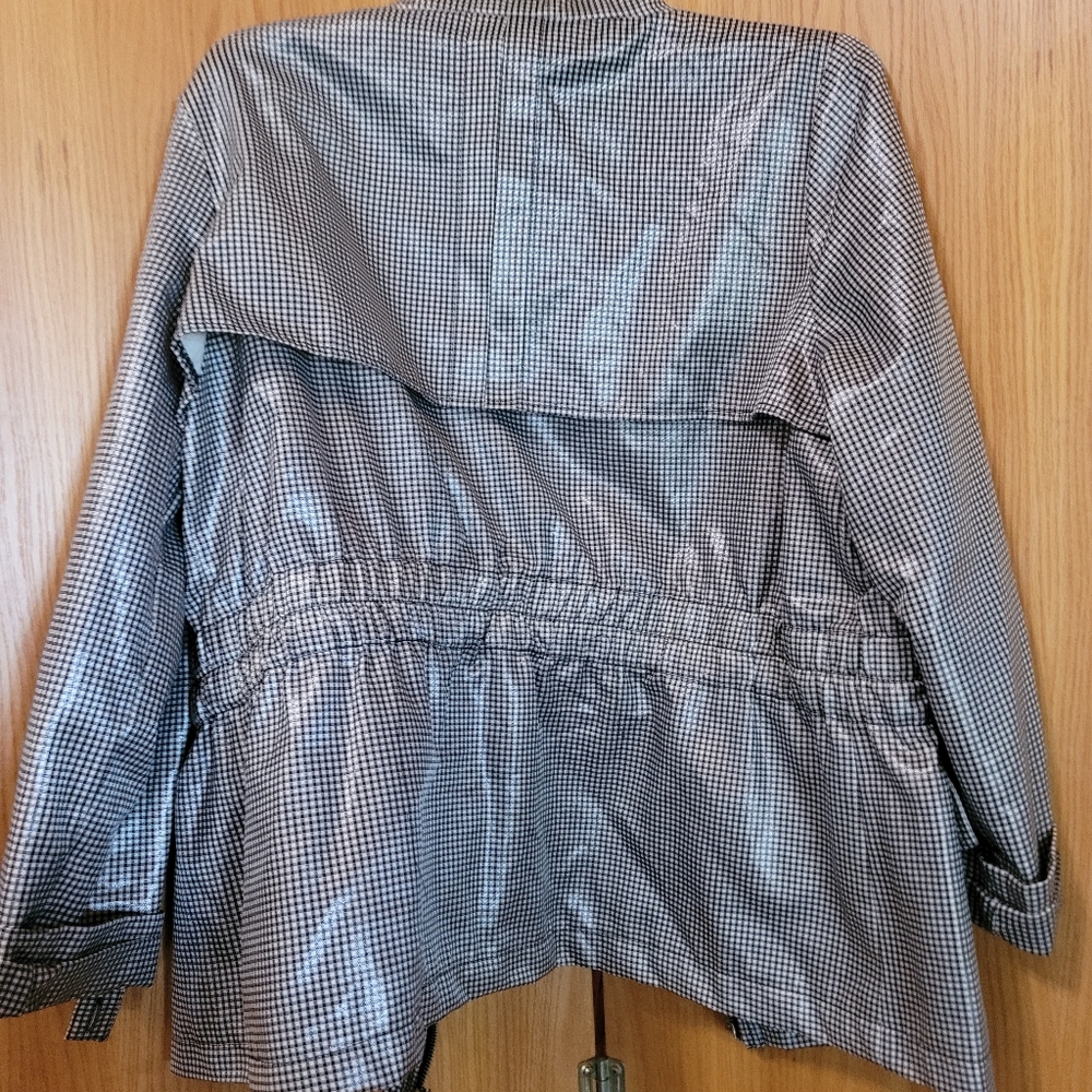 Erin London jacket,  sz large,  black and white pattern